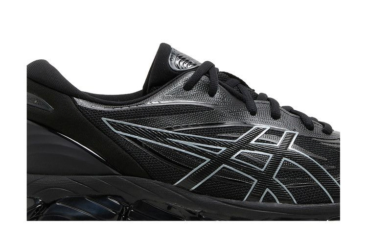 gel-quantum-360-8-black-white-1203a305-001_01