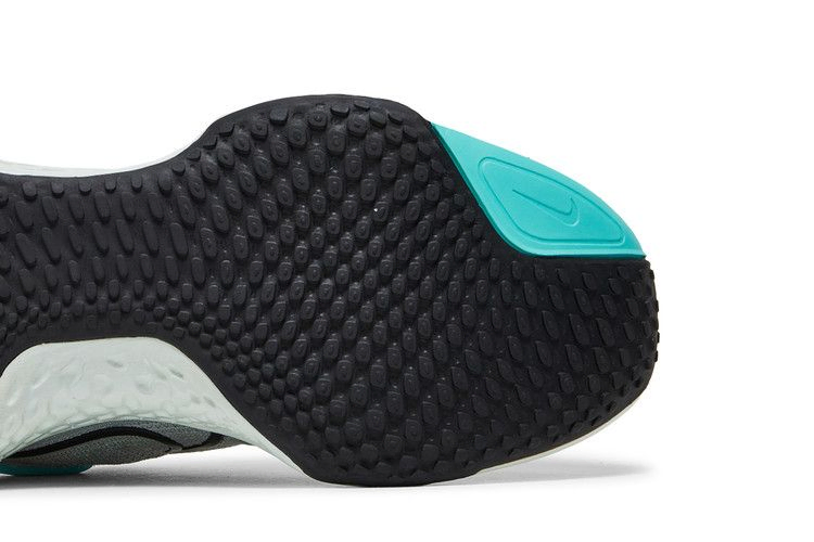 Кроссовки Nike ZoomX Invincible Run Flyknit 'Grey Fog Dynamic Turquoise'