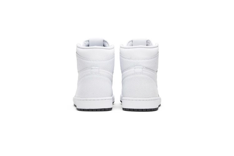 air-jordan-1-retro-high-og-555088-100_05