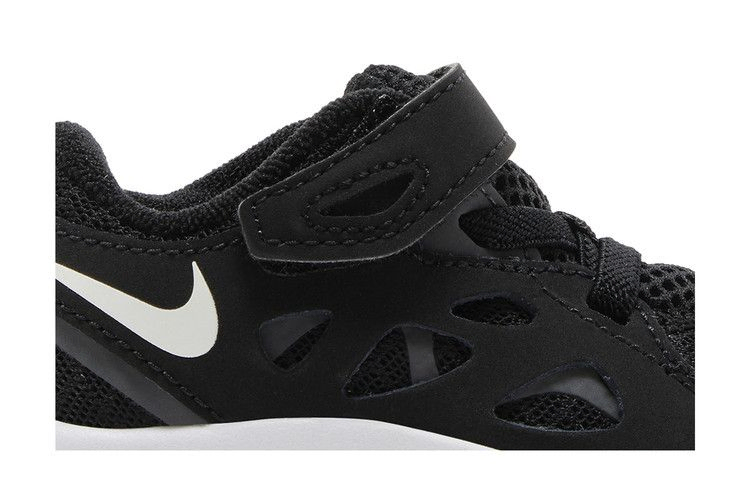 Кроссовки Nike Free Run 2 TD 'Black White'