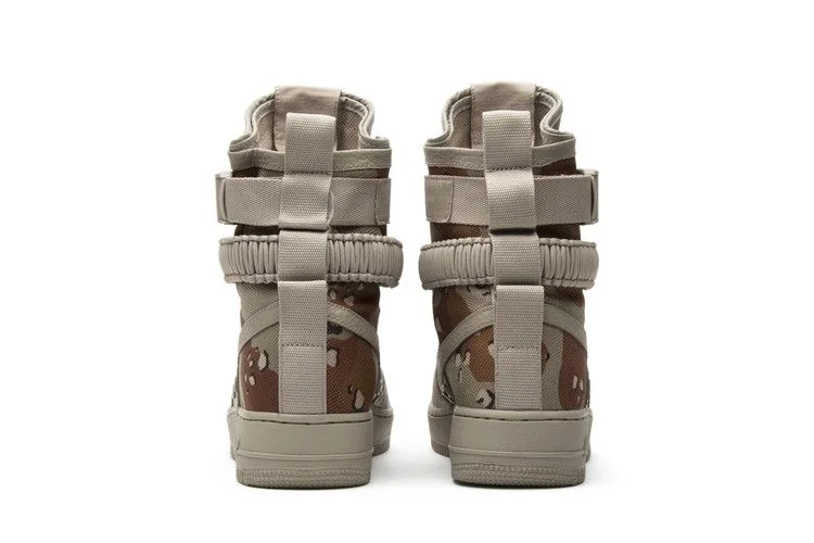 Кроссовки Nike SF Air Force 1 'Desert Camo'