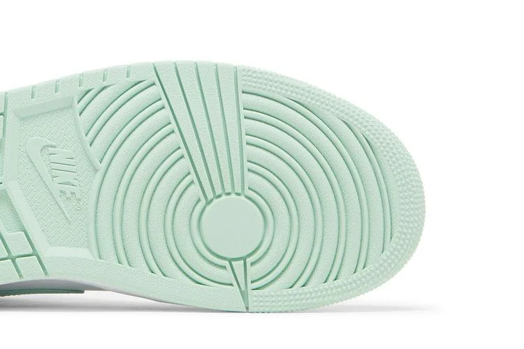 Кроссовки Wmns Air Jordan 1 Mid 'Marine Green'