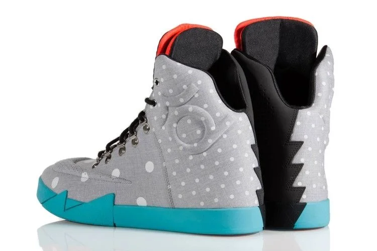 Krossovki-Nike-KD-6-Nsw-Lifestyle-Qs-Birthday-2