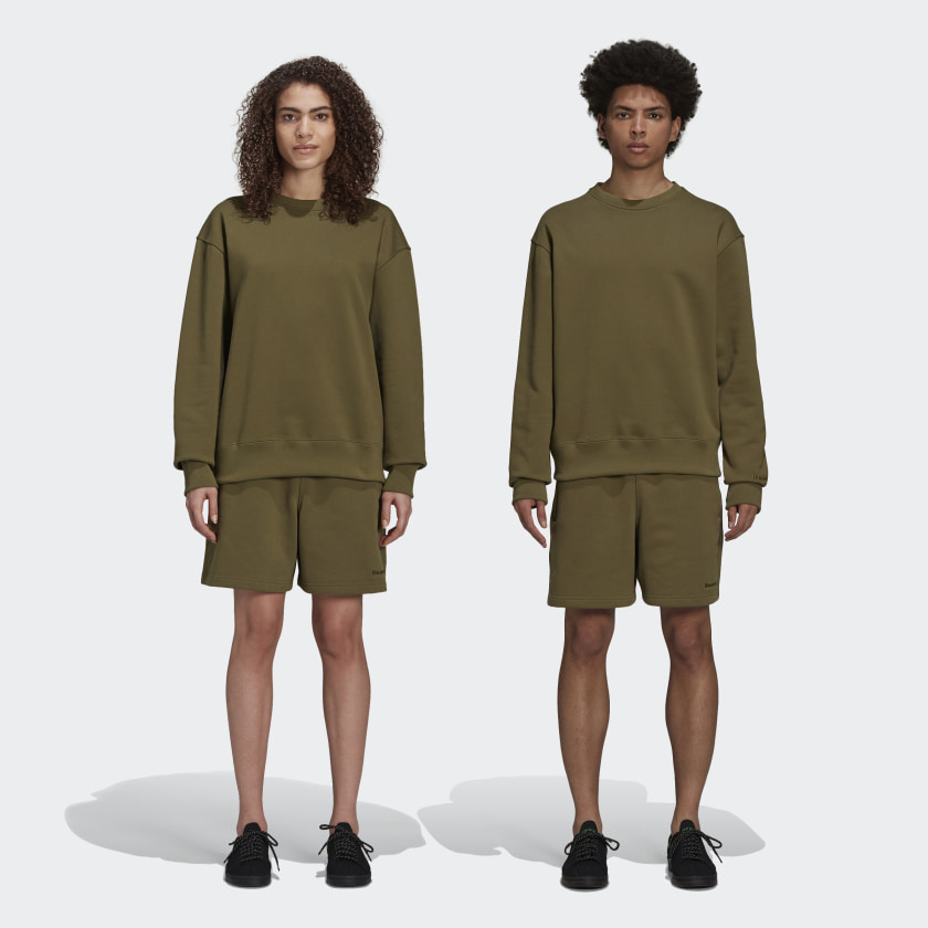 Спортивные шорты adidas Pharrell Williams Basics Sweat Shorts Olive Cargo