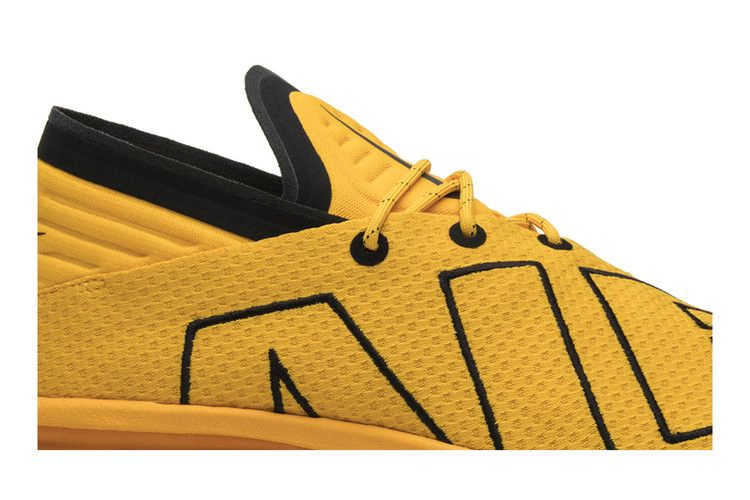 Кроссовки Nike Air Max Flair 'University Gold'