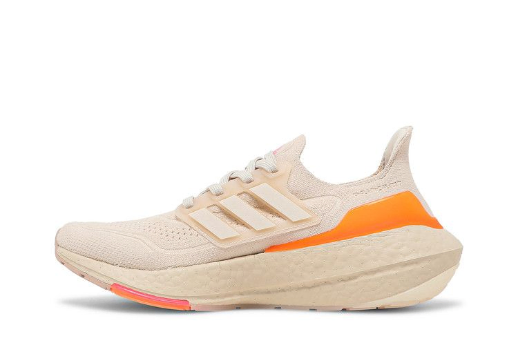 wmns-ultraboost-21-halo-ivory-ultra-pop-fz1919_02