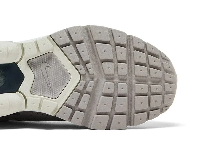 Кроссовки Nike Air Max Pulse 'Light Bone'