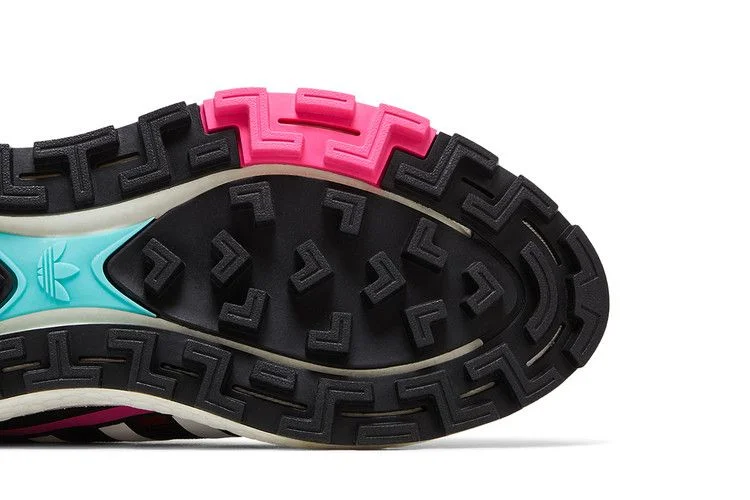 Krossovki-Adidas-Retropy-P9-Black-Multi-4