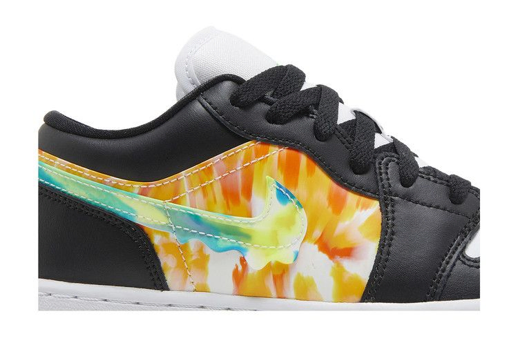 Кроссовки Air Jordan 1 Low SE GS 'Drip'