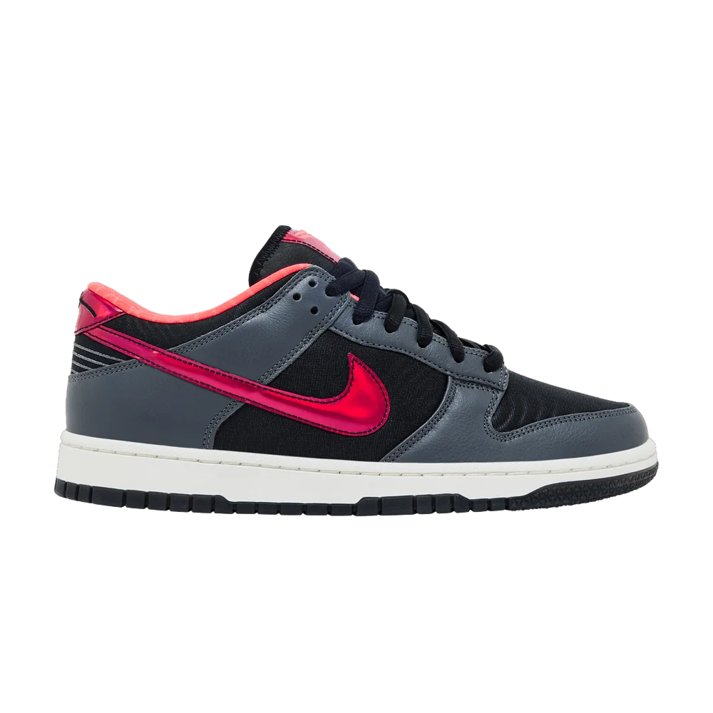 Krossovki-Kobe-Bryant-x-Nike-Dunk-Low-Protro-WNBA-All-Star-Weekend