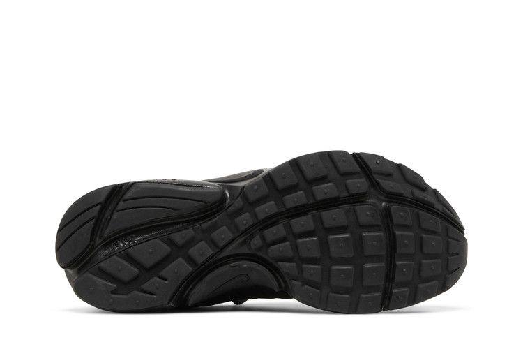 wmns-presto-fly-triple-black-do1163-001_03