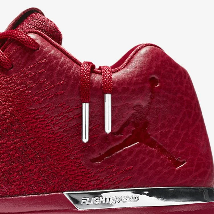 Krossovki-Air-Jordan-31-Low-Triple-Red-5