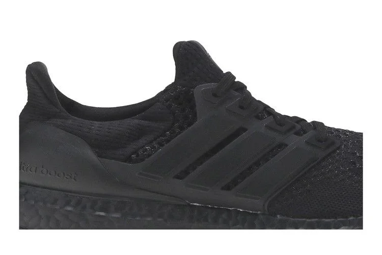 Кроссовки Adidas UltraBoost 1.0 Retro 'Triple Black' 2020