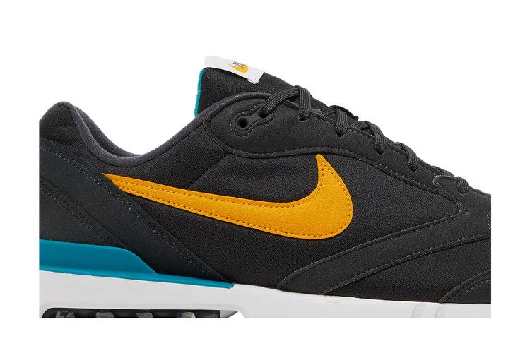 air-max-dawn-dark-smoke-grey-university-gold-dh4656-001_01
