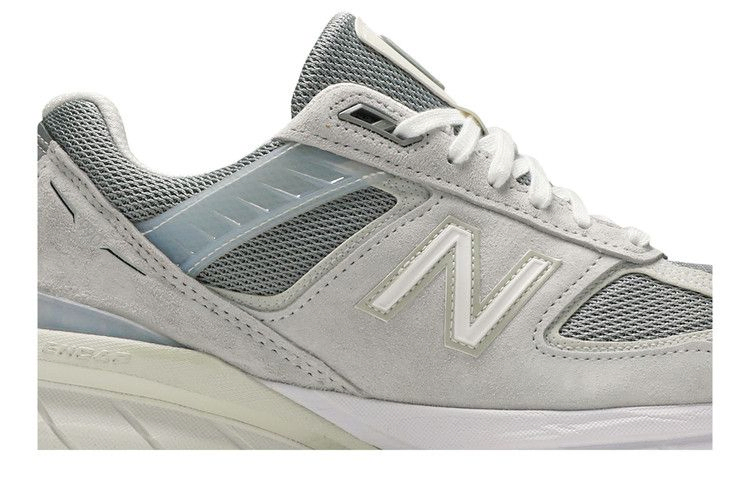 990v5-made-in-usa-nimbus-cloud-silver-m990na5_01