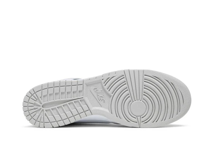 Кроссовки Nike Dunk High 'Vast Grey'