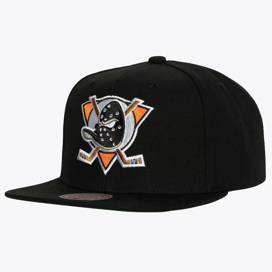 Бейсболка Mitchell & Ness Black Anaheim Ducks Alternate Flip Snapback Hat