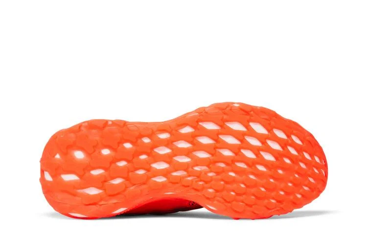 Krossovki-Adidas-UltraBoost-Web-DNA-J-Solar-Red-3