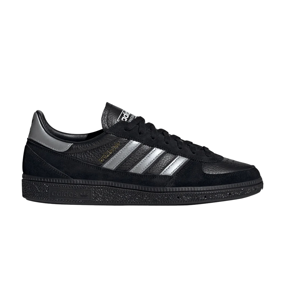 Krossovki-adidas-Wmns-Handball-Spezial-Weltmeister-Pack-Black-Silver-Metallic