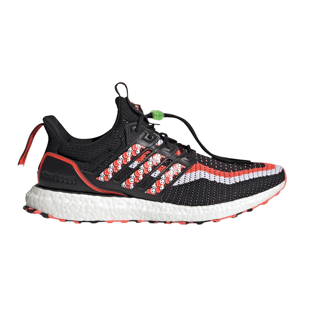 Krossovki-Adidas-UltraBoost-DNA-Lion-Dance-Solar-Red