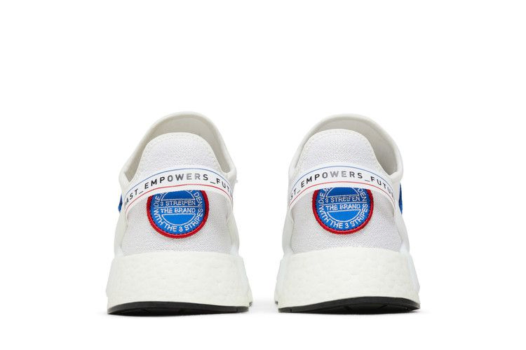 nmd_r1-v2-logo-patch-white-gx6265_05