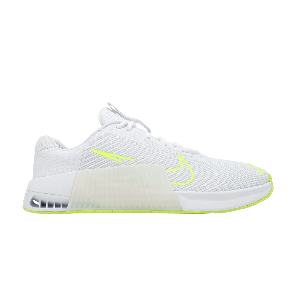 Krossovki-Nike-Metcon-9-White-Volt