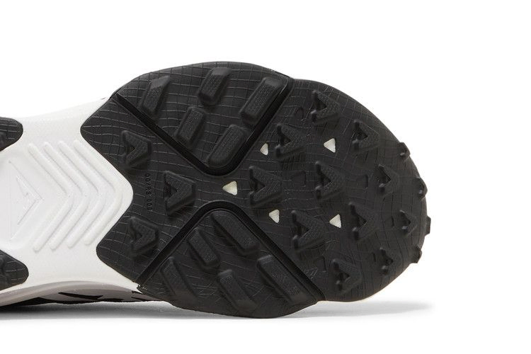 Кроссовки Nike ZoomX Zegama Trail 'Black White'