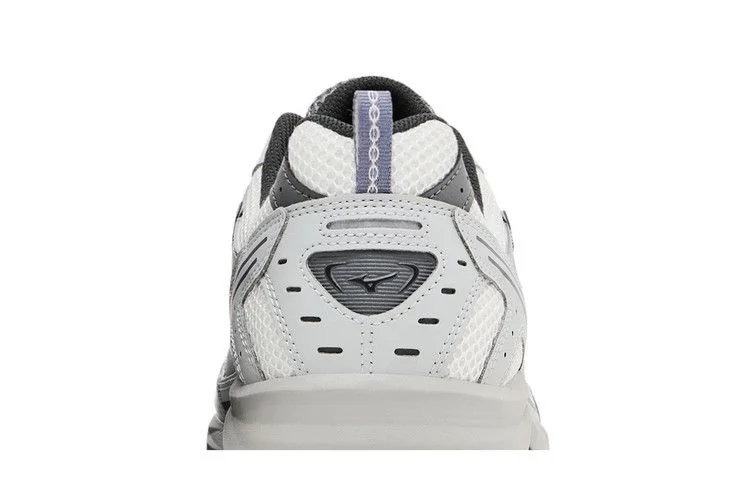 Кроссовки Mizuno MXR 'Nimbus Cloud Silver'