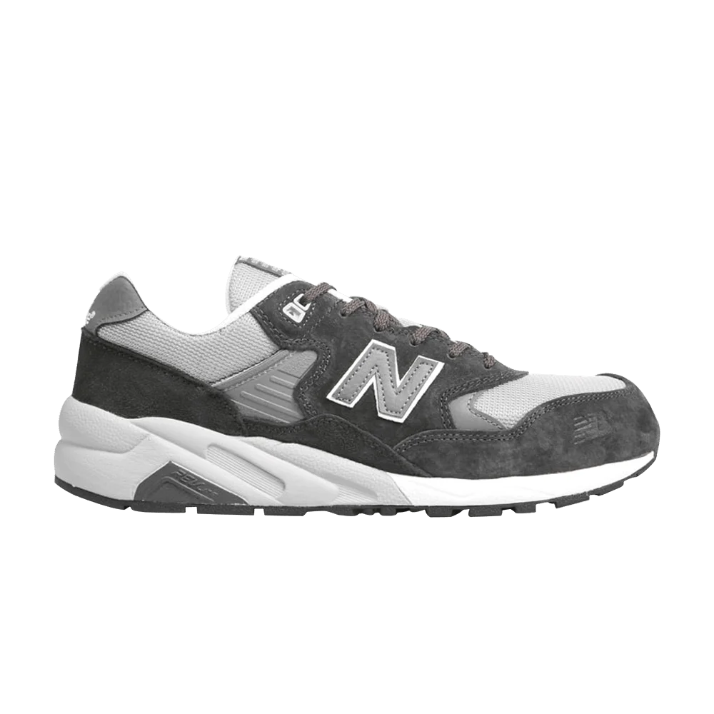 Krossovki-New-Balance-580-Grey-1