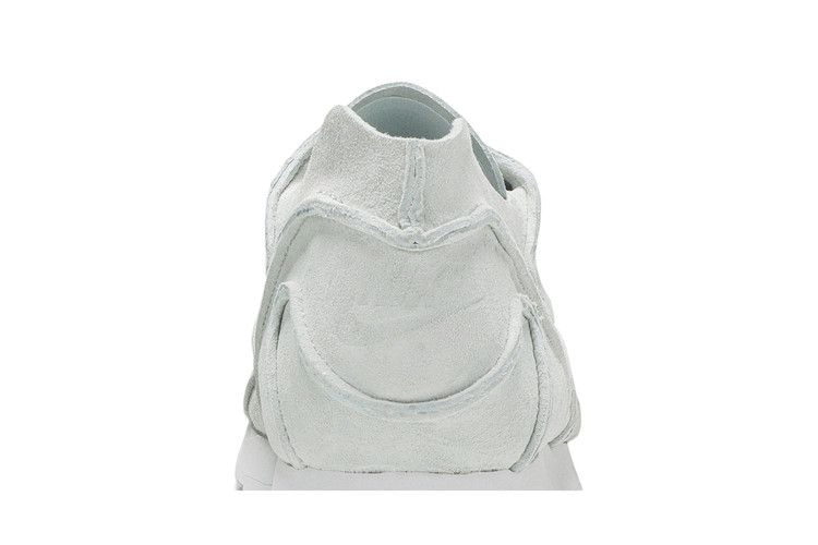 wmns-outburst-deconstructed-ghost-aqua-aq4241-400_06