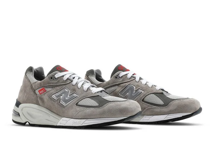 Krossovki-New-Balance-990v2-Made-in-USA-Grey-7