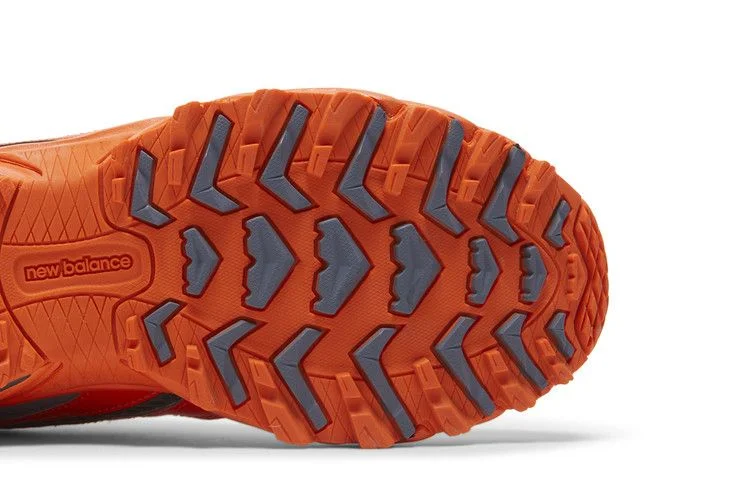 Krossovki-New-Balance-610-Poppy-4