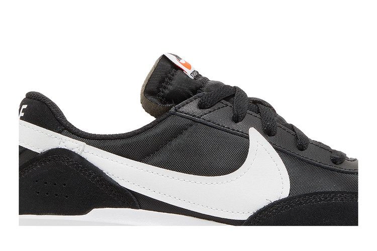 Кроссовки Nike Wmns Waffle Debut 'Black White'