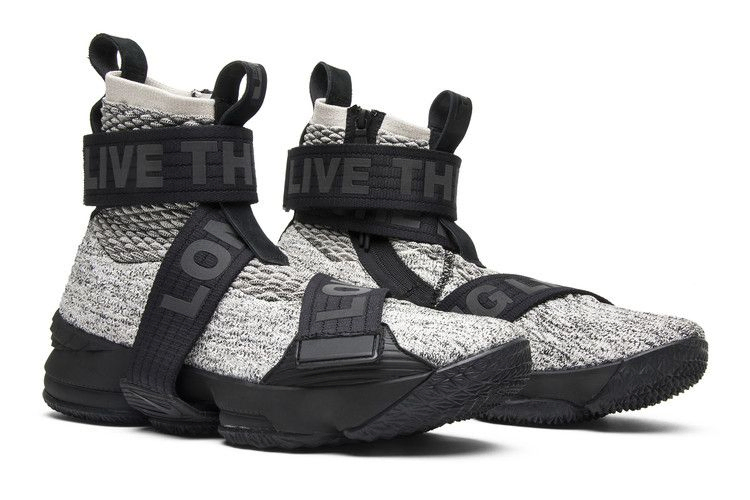 kith-x-lebron-lifestyle-15-concrete-f8ef7ff9-0157-4f1f-8ce4-0533195f47a8_07