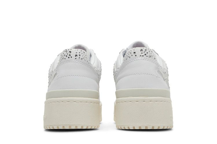 wmns-forum-bold-sparkly-crystals-h05060_05