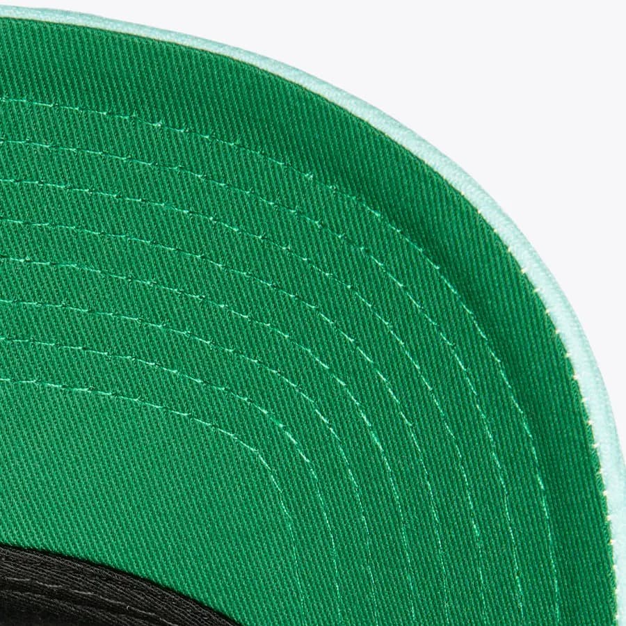 Бейсболка Mitchell & Ness Navy Seattle Kraken Boom Text Pro Snapback Hat