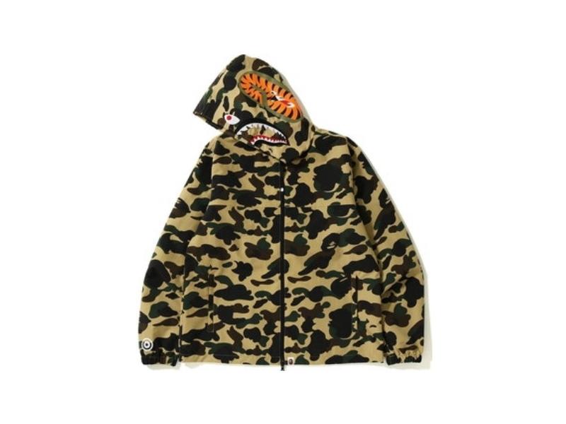 Куртка с капюшоном BAPE 1st Camo Shark Hoodie Jacket Yellow