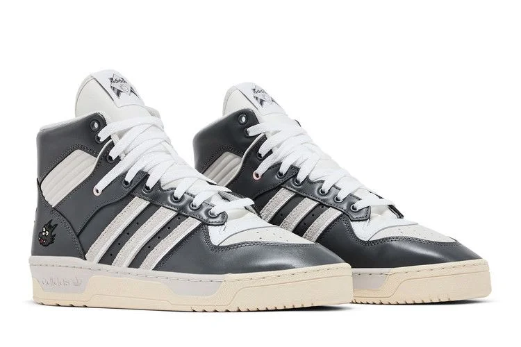 Krossovki-The-Simpsons-x-adidas-Rivalry-High-Scratchy-7