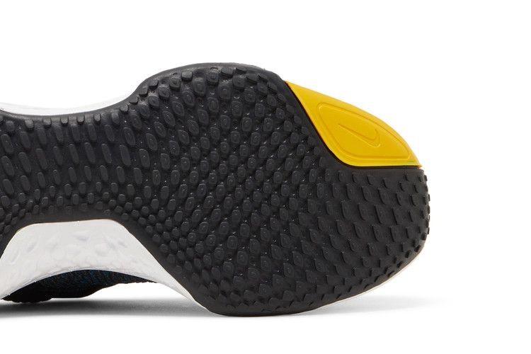 Кроссовки Nike ZoomX Invincible Run Flyknit 2 'Black Chlorine Blue'