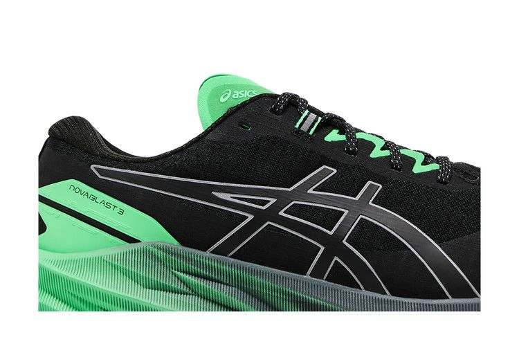 Кроссовки ASICS Novablast 3 Lite-Show 'Black New Leaf'