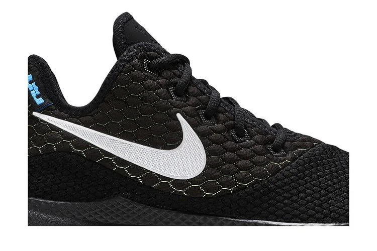 Krossovki-Nike-LeBron-Witness-3-I-Promise-1