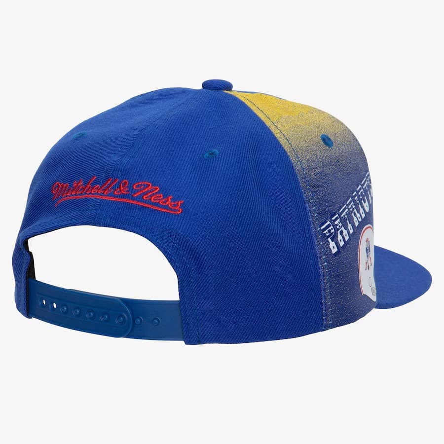 Бейсболка Mitchell & Ness Royal New England Patriots Tapestry Snapback Hat