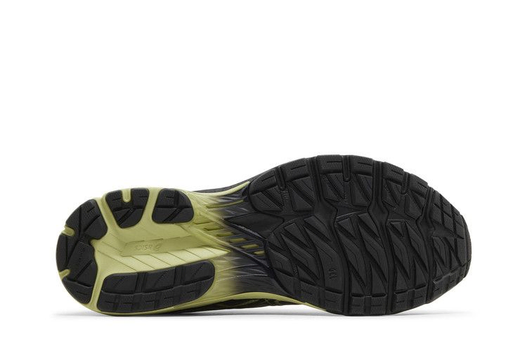 us4-s-gel-terrain-black-neon-lime-1203a394-001_03