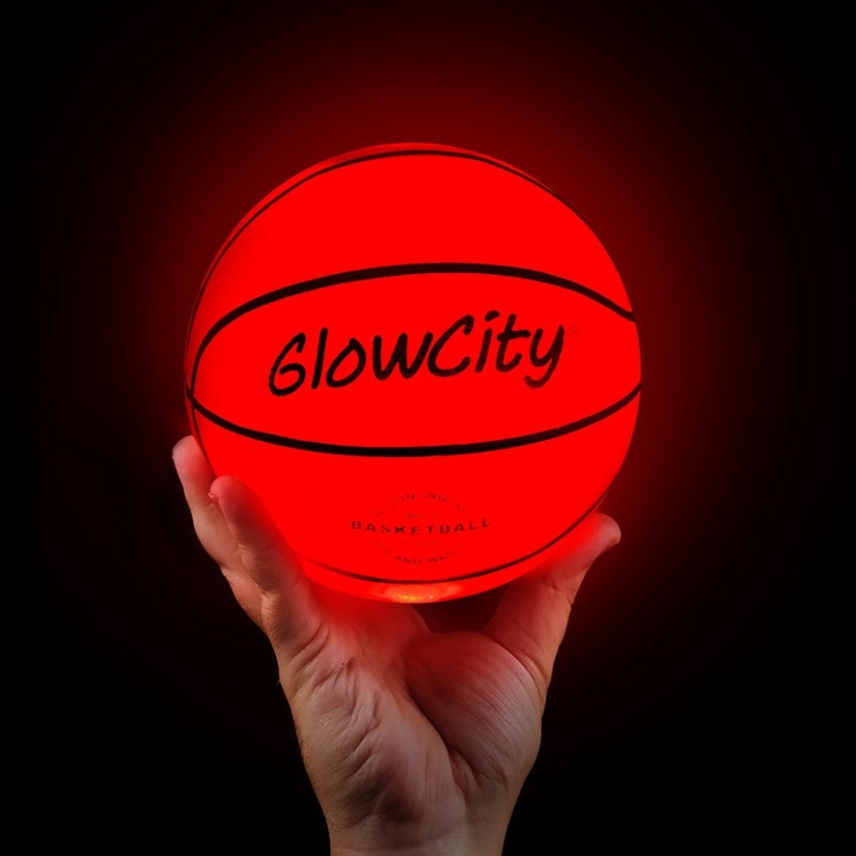 Баскетбольный светящийся мини мяч GlowCity Hi-Bright LED Light Up Illuminate Entire Dark Mini Basketball