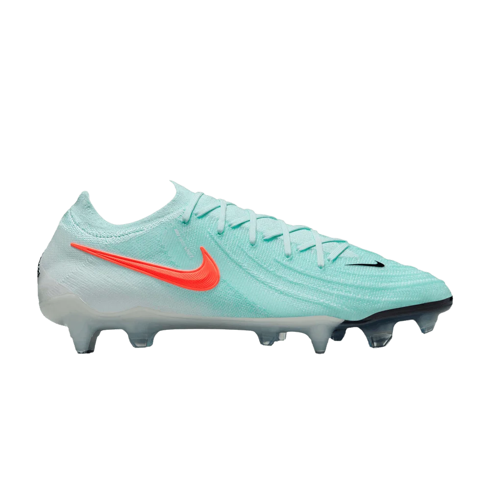Krossovki-Nike-Phantom-GX-2-Elite-SG-Mad-Energy-Pack