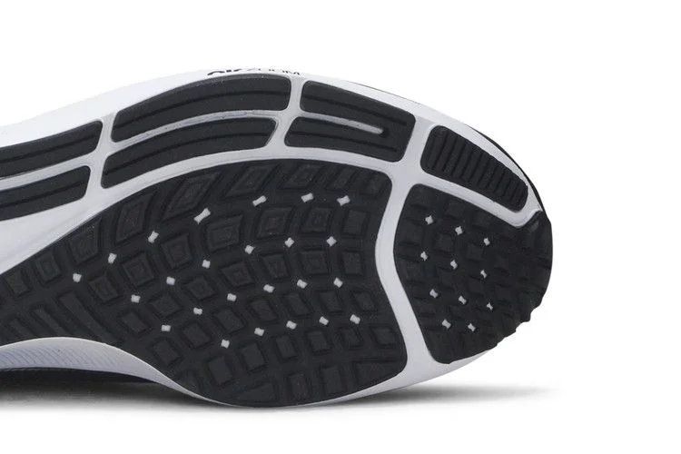 Кроссовки Nike Air Zoom Pegasus 37 'Black White'