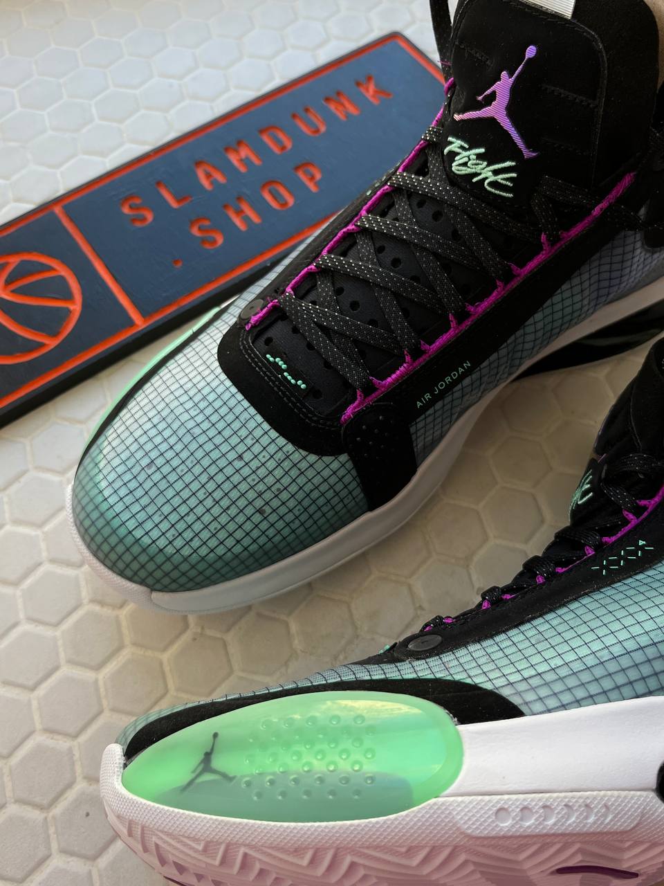 Air-Jordan-34-Blue-Void-12