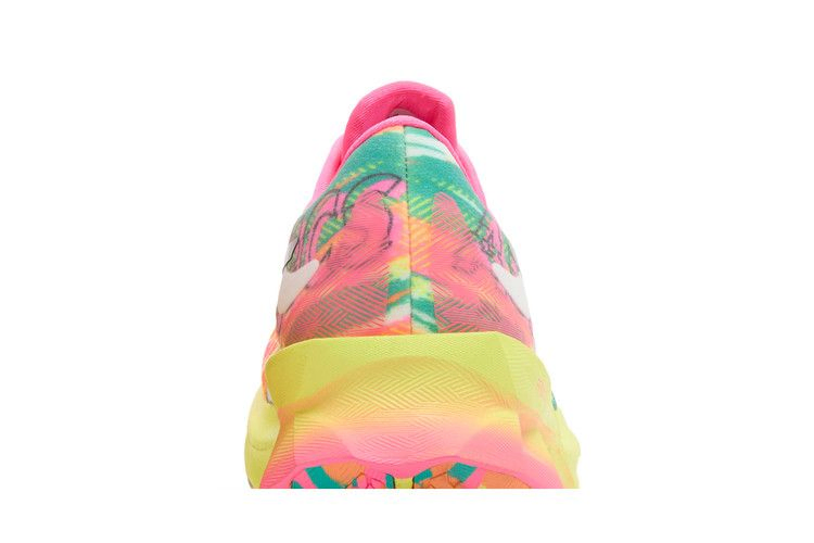 Кроссовки ASICS Wmns Novablast 'Color Injection Pack'