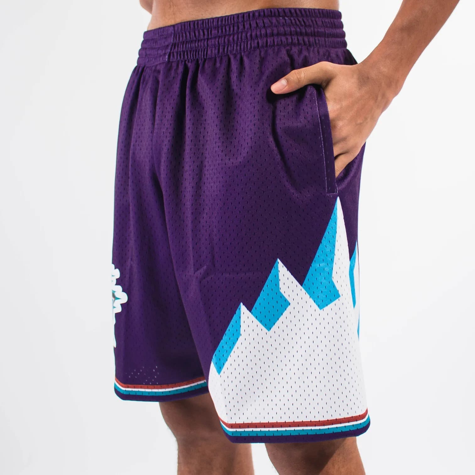 Mitchell-Ness-Utah-Jazz-1996-97-Hardwood-Classics-Throwback-Swingman-NBA-Shorts-2