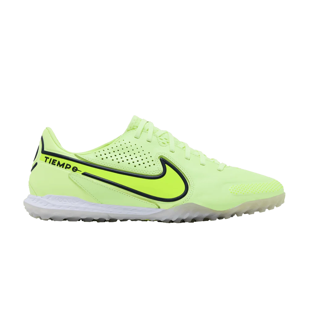 Krossovki-Nike-React-Tiempo-Legend-9-Pro-TF-Luminous-Pack